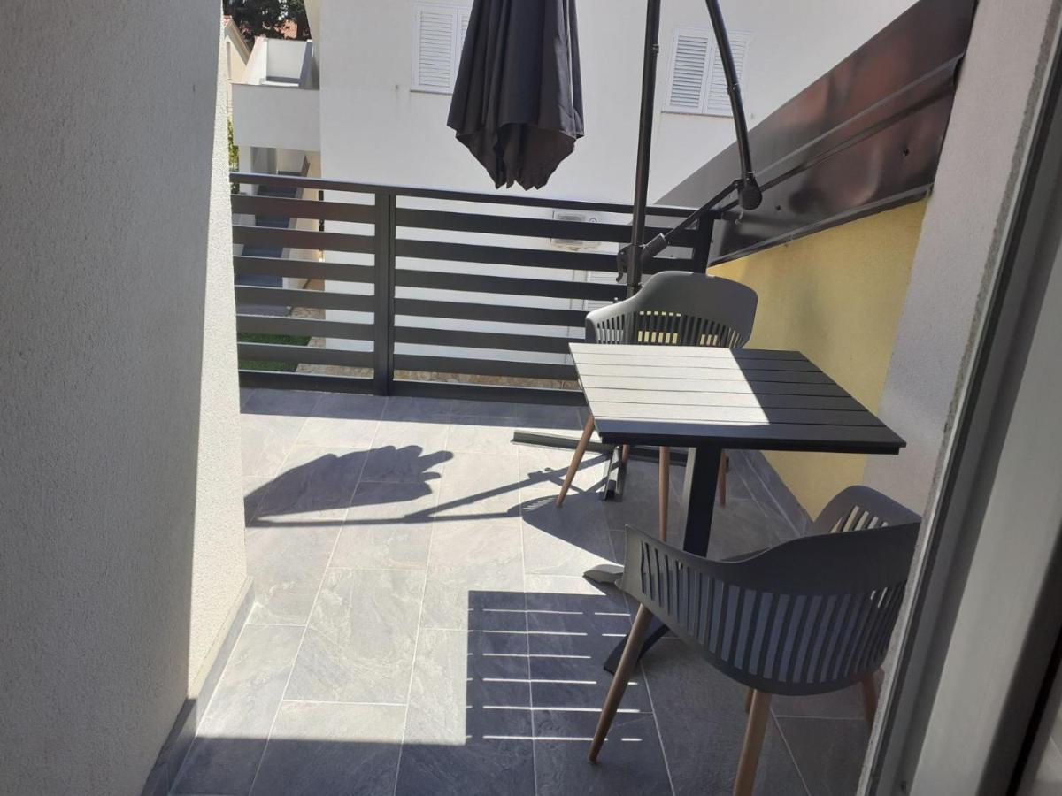 Pavel, Studio Apartman Привлака Екстер'єр фото