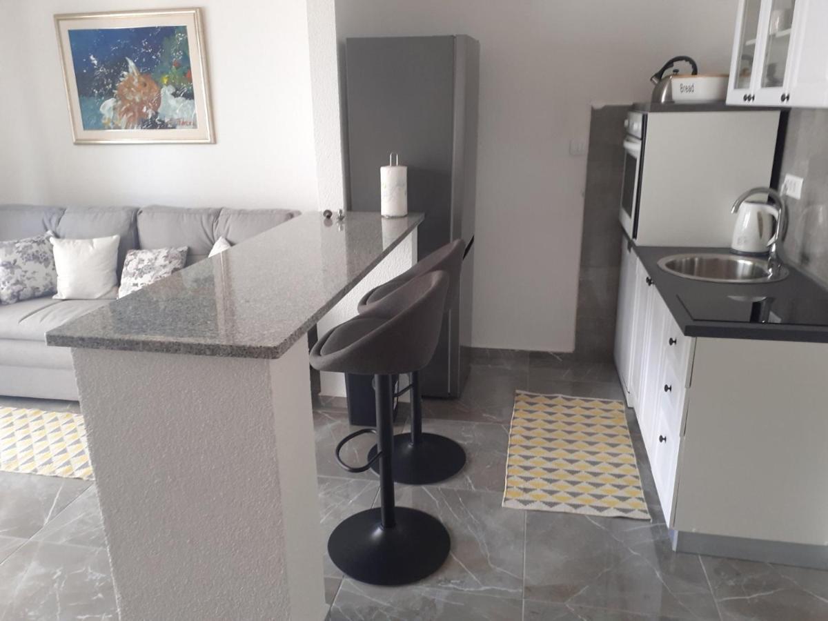 Pavel, Studio Apartman Привлака Екстер'єр фото